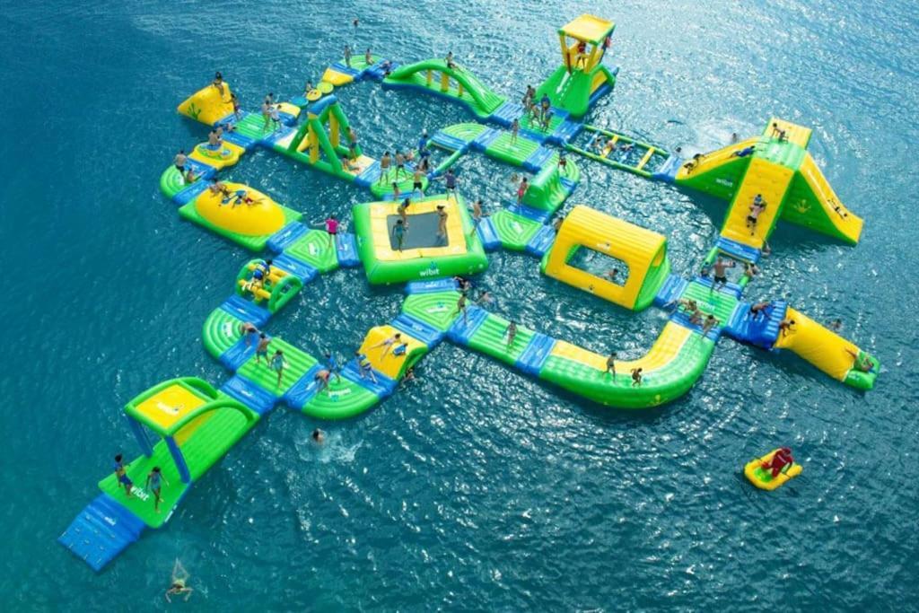 Wonderful With Water Park And Sea Views *