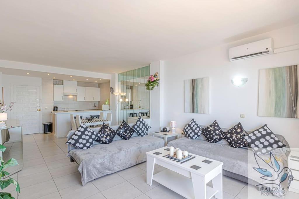 Wonderful With Water Park And Sea Views *